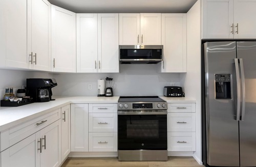 Northeast Miami Villa | Superhost launches new Listing! Nr stadium