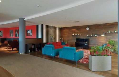 Leubnitz-Neuostra House | Superior Double Room - Ramada by Wyndham Dresden