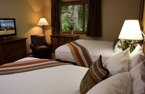 Stevenson Hotel | Superior Double Room with Forest Views