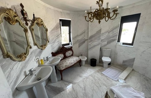 Eforie Nord Apartment | Superior King Room