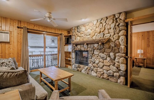 Two Harbors Hotel | Superior Shores