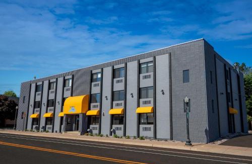 Marquette Hotel | Superior Stay Hotel