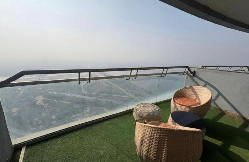 Noida Apartment | supernova luxuries studio apartment