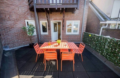 Stratum Apartment | Supreme 75m2 Two-Bedroom Apartment - VW142