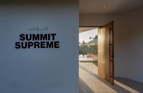 Singakerta Villa | Supreme Villa 4BR Ubud Epic Pool Sunrise Canyon