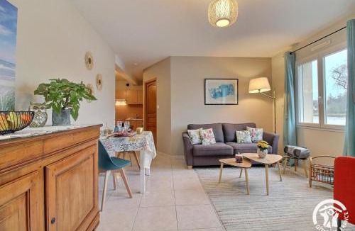 Auray House | Sur le quai