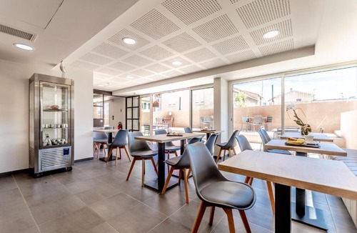 Le Dramont Hotel | Sure Hotel by Best Western Saint-Raphael Le Dramont