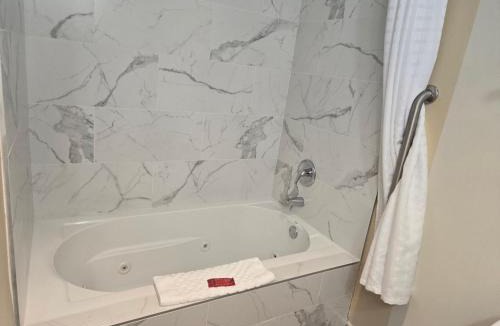 Grayson Hotel | SureStay by Best Western Grayson