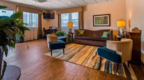 Ottawa Hotel | SureStay Hotel by Best Western Ottawa