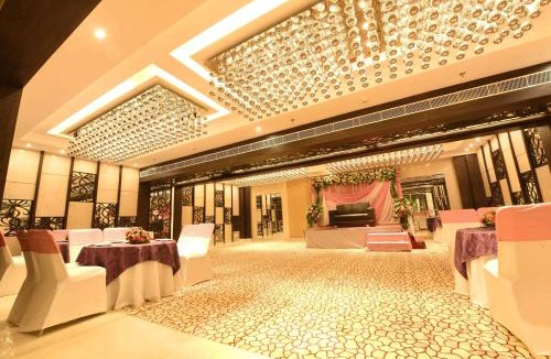 Ranjit Avenue Hotel | SureStay Plus by Best Western Amritsar