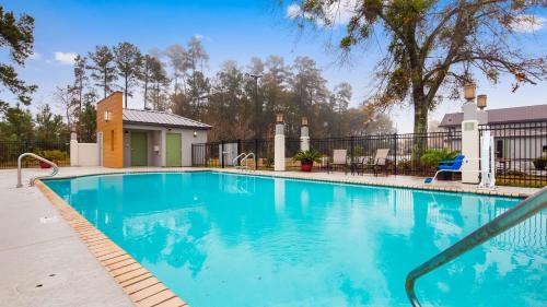 Covington Hotel | SureStay Plus by Best Western Covington