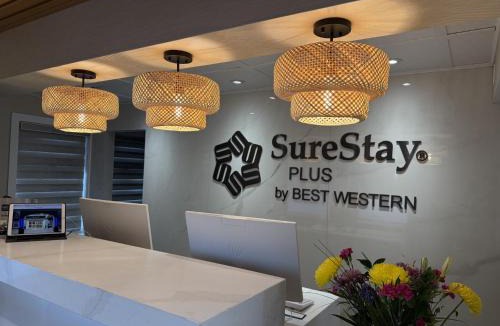 Brooks Hotel | SureStay Plus by Best Western Brooks