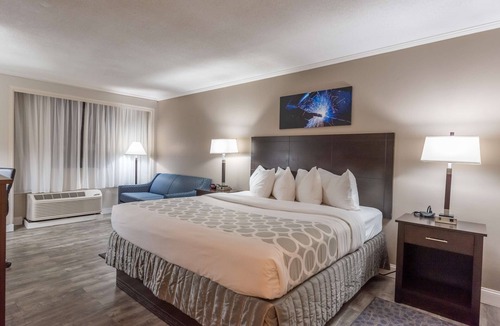 Bethlehem Hotel | SureStay Plus Hotel by Best Western Lehigh Valley