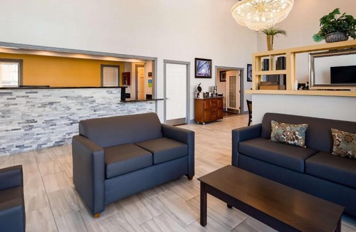 Hammond Hotel | SureStay Plus Hotel by Best Western Hammond