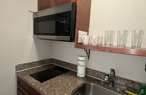 Pompano Beach Apartment | Surf and Sand Seaside