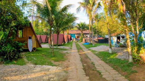 Itamambuca Hostel | Surf BASE Hostel Itamambuca , Surf House , Itamambuca, Ubatuba