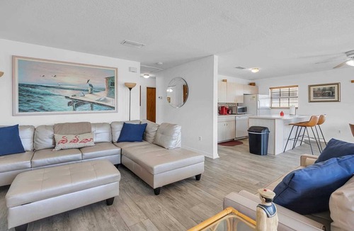 Surfcrest Village Cottage | Surf Crest Village #25 (Pelican Beach View) Ocean front 4 bedroom One pet only