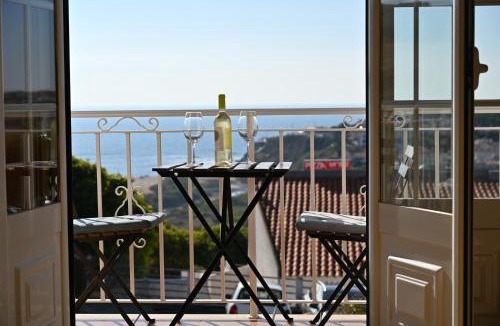 Ericeira House | Surf Lodge - Villa dos Irmãos