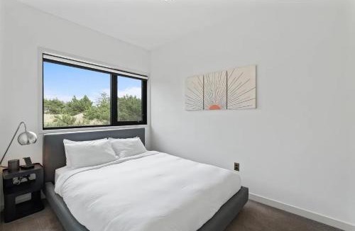 Warrenton House | Surf Pines - Ocean Views, Fire Pit & Fireplace