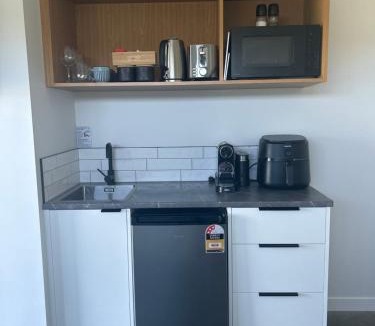 Ocean Beach Apartment | Surf & Turf Romantic Coastal Retreat - Close to Ocean Beach