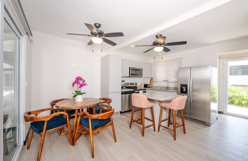 Avellanas Beach House | Surfer`s Getaway at The Point Avellanas, with WiFi
