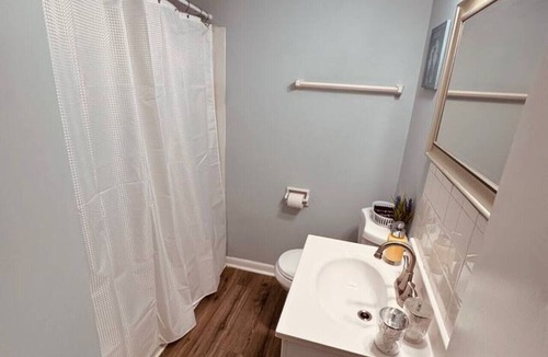 Cocoa Beach Resort | Surfer Shack-Across from the Beach