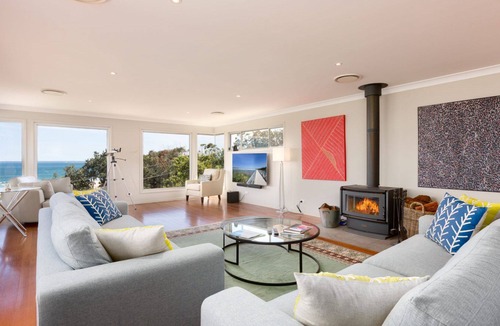 Gerroa House | SURFSCAPE, Gerroa - Sleeping 10, 2pm check out on Sunday