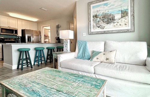 Mexico Beach Condo | Surfside #11, Beautiful Beachfront Luxury Condo, Allergy Friendly:No Pets.