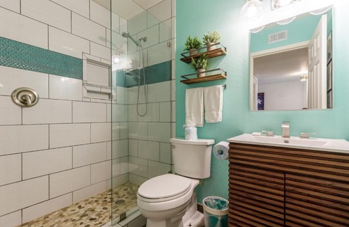 Corpus Christi House | Surfside 202