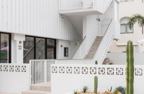 Wollongong Hotel | Surfside 22