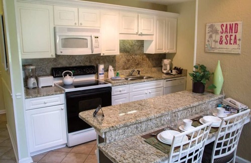Surfside Beach Condo | Surfside Beach Getaway: 1BR Suite at Grand Palms