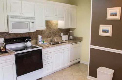 Surfside Beach Condo | Surfside Beach Getaway: Studio at Grand Palms