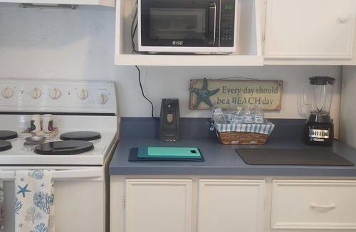 Surfside Beach House | Surfside Beach Themed 2-bdrm 3-bth house 2 blocks from Jetty-splash pad-beach