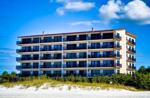 Clearwater Beach Apartment | Surfside Condos 202