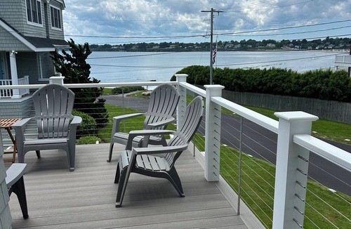 Easton's Point House | Surfside! Fantastic Beach House, Near Restaurants, Cliff Walk, Close to Downtown
