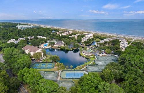Folly Field Apartment | Surfside Hideaway