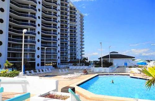 Avalon Beach Estates House | Surfside Resort #1406