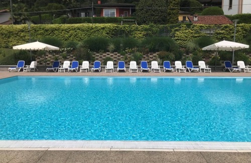 Gonte Apartment | Surrounded by greenery and overlooking the lake Camphora Apartment "Residence of the Pasha"