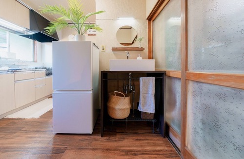 Kanagawa House | Surrounded by IKEA and MUJI Red Brick easy a - Rhouse 2nd/Yokohama Kanagawa