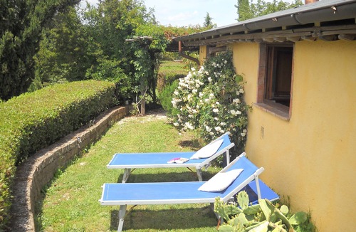 Torre Alfina Cottage | Surrounded by nature, peace + relaxation in a nature reserve