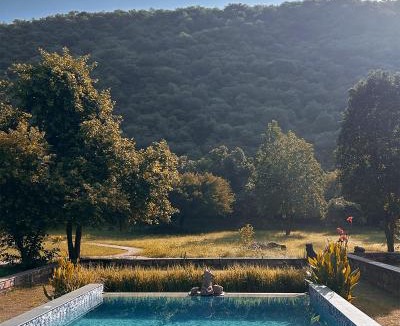 Thana Gazi House | Surya Bagh - A Luxury Hideaway - 5 minutes to Ajabgarh, 10 minutes to Bhangarh & 20 minutes to Tehla, Sariska
