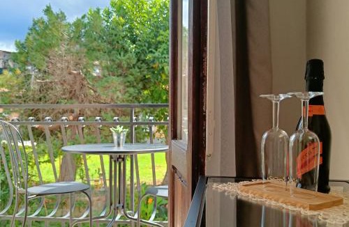 Galatro House | SUVAJ Rooms
