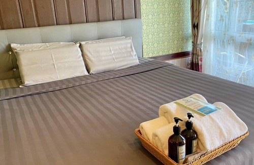 Chai Nat Hotel | Suwanna Riverside