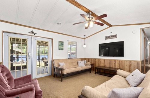 Chiefland House | Suwannee Riverfront Retreat