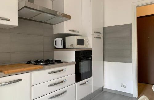 Bicocca Apartment | Suzzani Apartment