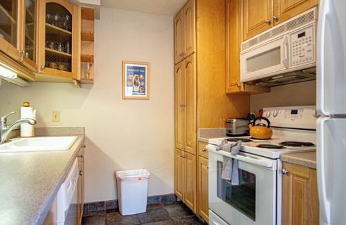 Ketchum Condo | SV112 - Walk to Lifts & Town - Hot Tub & Pool