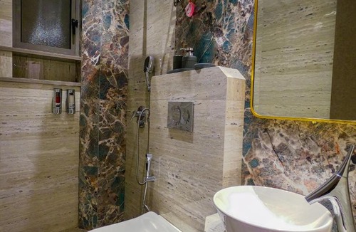 Amarnath Hotel | SVS Bhawan