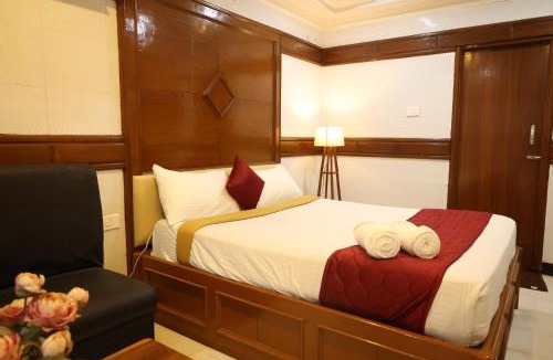 Dindigul Hotel | SVS Grand
