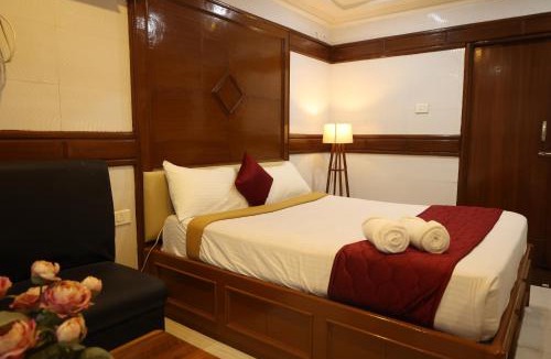 Dindigul Hotel | SVS Grand