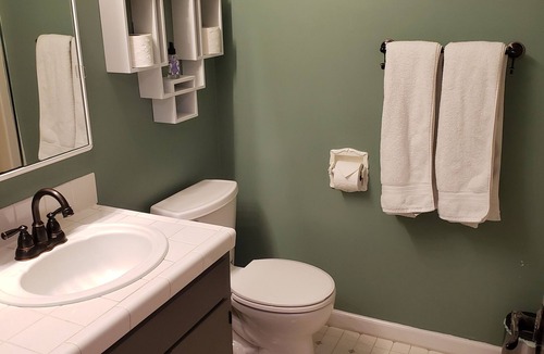 Western House | SW Eugene Hills Retreat